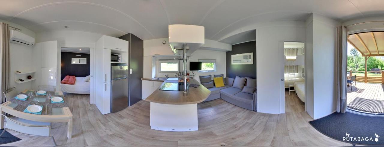 Camping-Hotel De Plein Air Les 2 Bois Baratier Zewnętrze zdjęcie