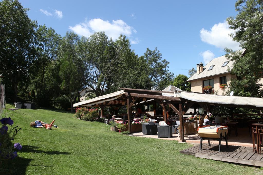 Camping-Hotel De Plein Air Les 2 Bois Baratier Zewnętrze zdjęcie