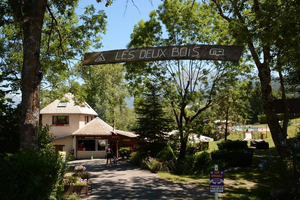 Camping-Hotel De Plein Air Les 2 Bois Baratier Zewnętrze zdjęcie